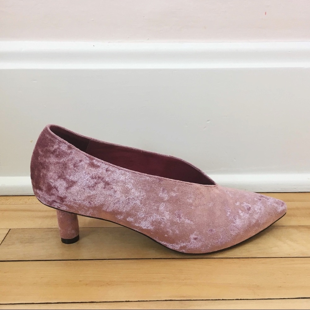 Jeffrey Campbell mauve kitten heel pumps